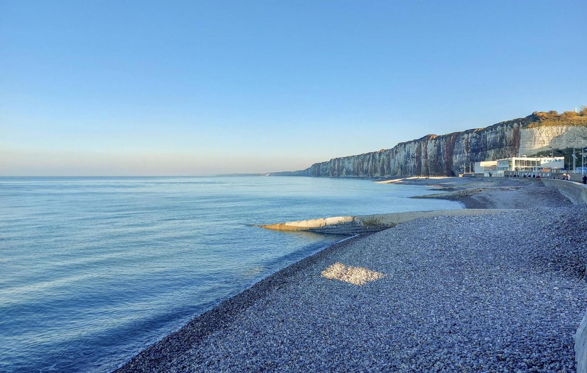 Lovely Home In Veulettes-Sur-Mer With Kitchenette ภายนอก รูปภาพ